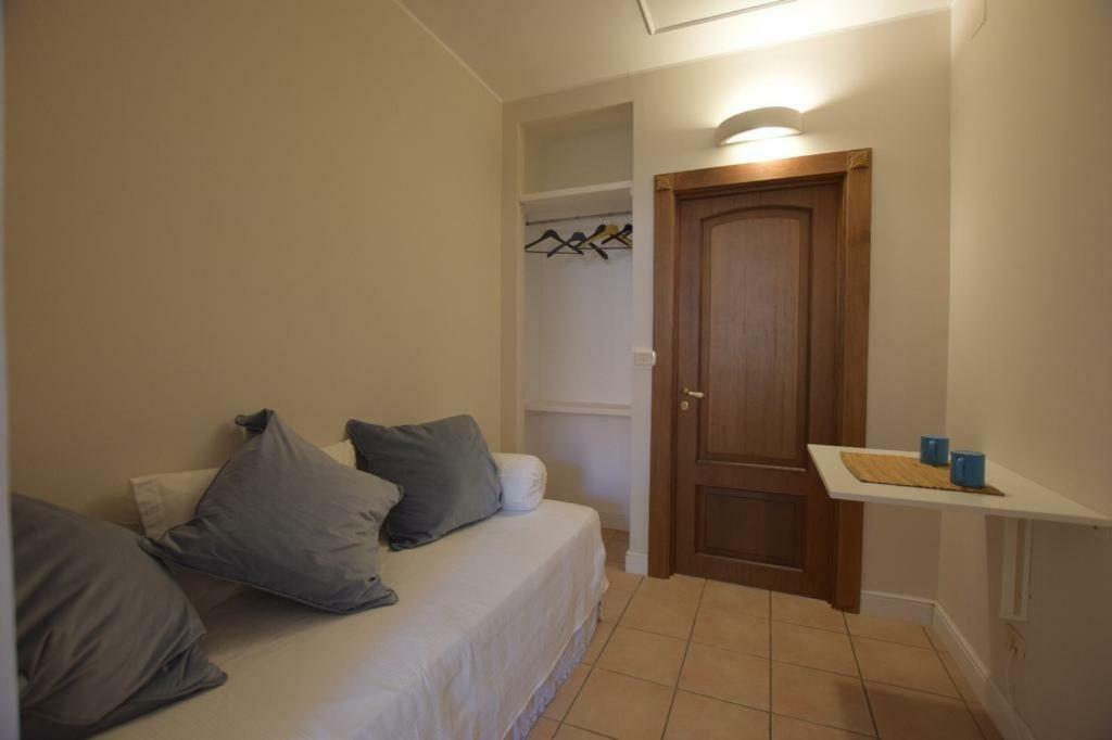 Apartment Gabri House *